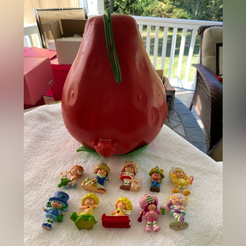 Red Strawberry Toy Set with Figurines